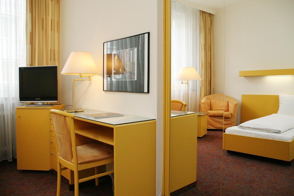 Andi Stadthotel Muenchen Экстерьер фото